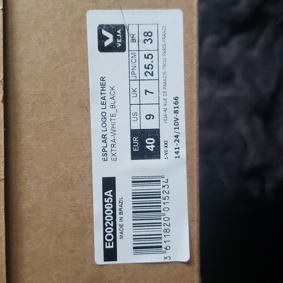 Veja Esplar Sneakers - Picture 12 of 12